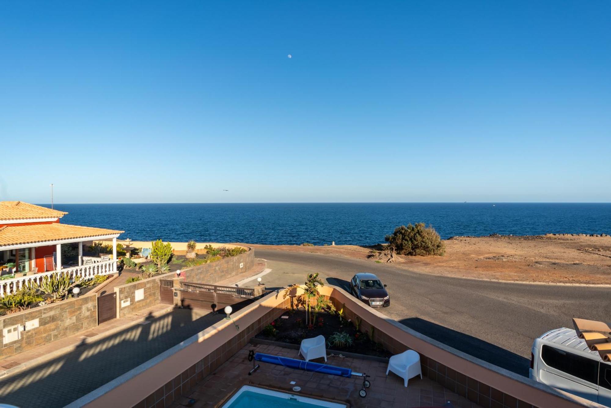Villa Oceana - Cliffside Retreat Costa De Antigua Exteriör bild